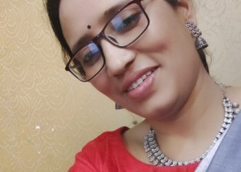 सविता पाठक